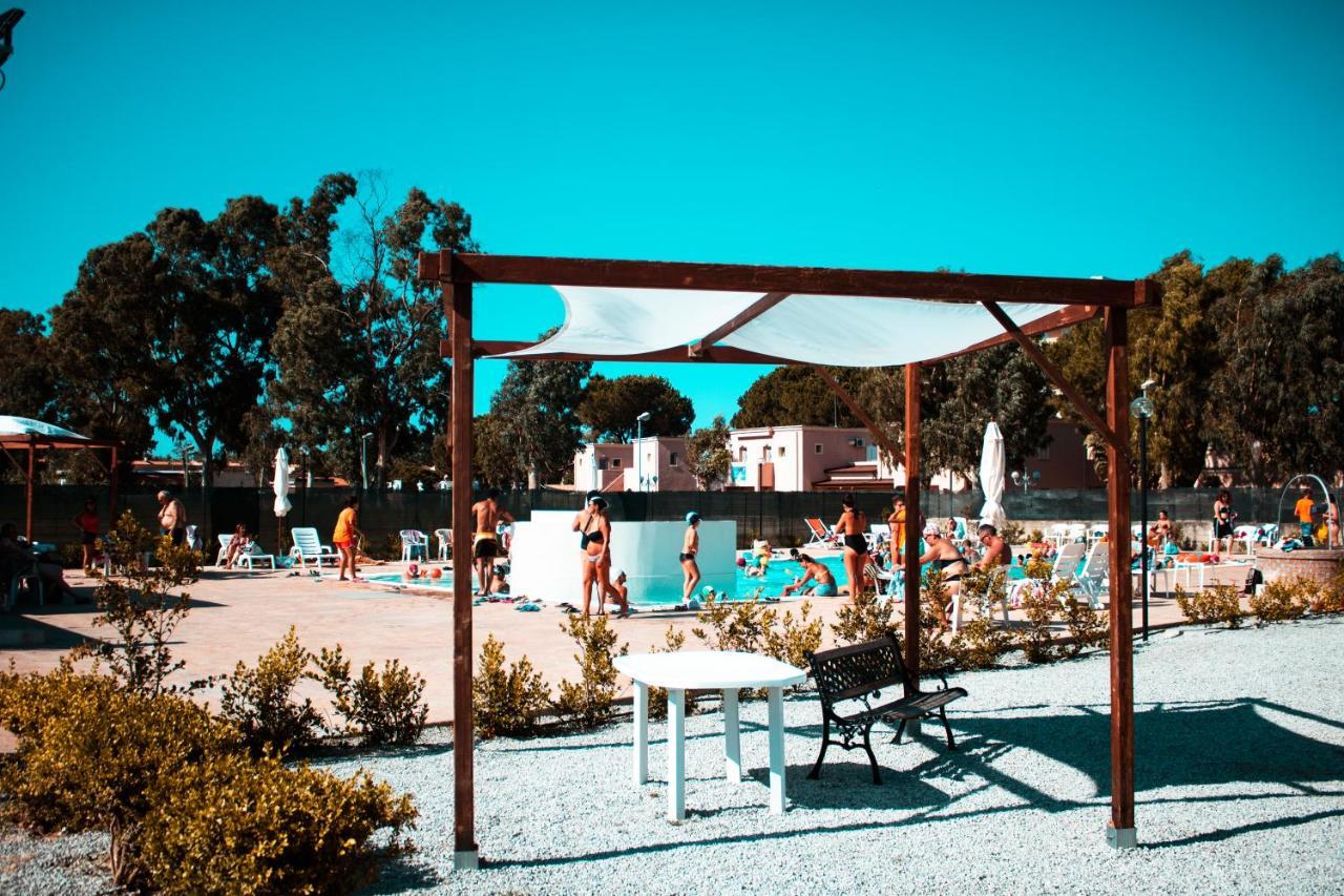 Tindari Village Camping フルナリ エクステリア 写真